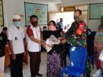 Ratusan Warga Desa Lea Dapat Bantuan Social Safety Net