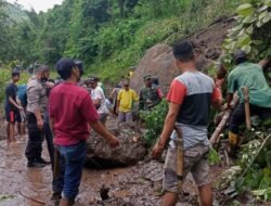 Pasca Longsor, Akses Jalan Desa Yang Putus Sudah Bisa Dilewati