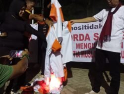Aksi Bakar Seragam Warnai Pengukuhan DPP dan Pengurus Orari Lokal Bone