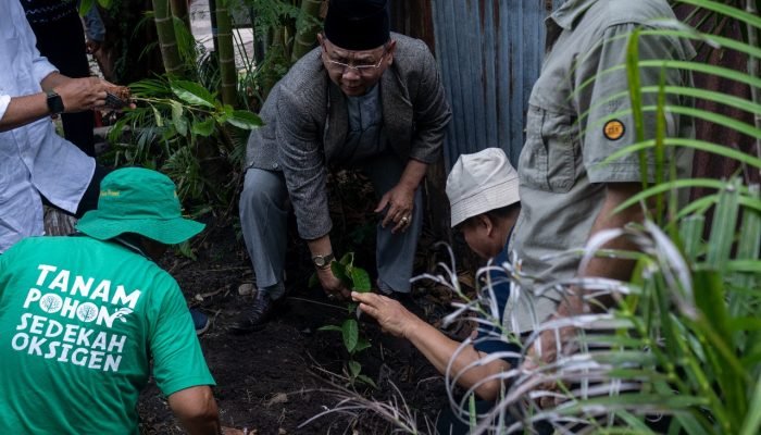 Muhammadiyah Luncurkan Sedekah Pohon, Ikhtiar Selamatkan Semesta