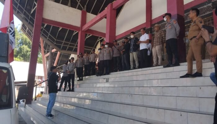 Aktivis Desak Bupati Mamasa Copot Kaban Keuangan