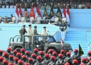 Prabowo Tekankan Kepemimpinan Teladan dan Profesionalisme di HUT ke-80 TNI
