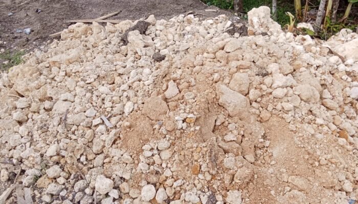 Pasokan Satu Pintu, Pelaksana Proyek Irigasi di Corawali Keluhkan Kualitas Material