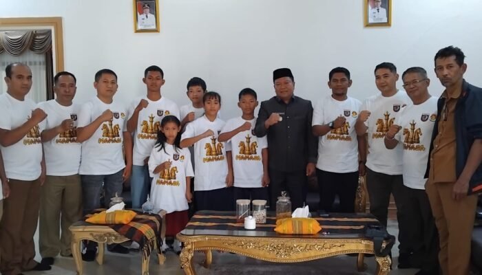 Bupati Mamasa Lepas Kontingen Catur ke Kejurnas di Mamuju