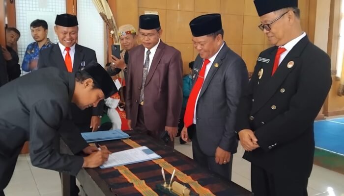 26 Pejabat Mamasa Dilantik, Welem Tegas, Tiga Bulan Tanpa Kinerja Siap Tersingkir
