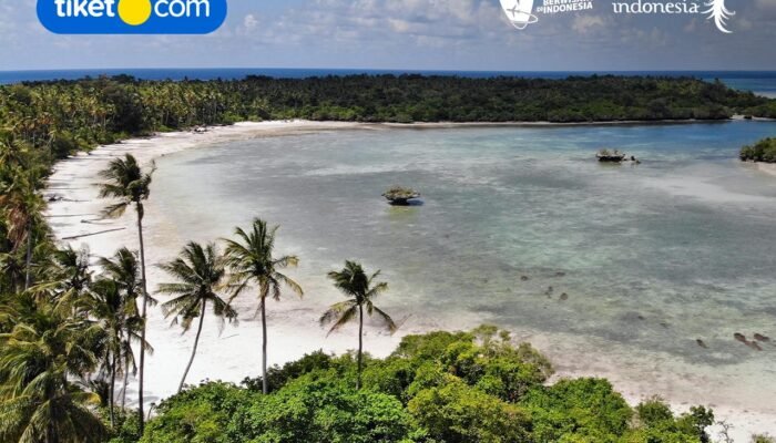 Kemenpar RI Dorong Wisata Akhir Tahun, Tiket.com Tawarkan Promo NATARU
