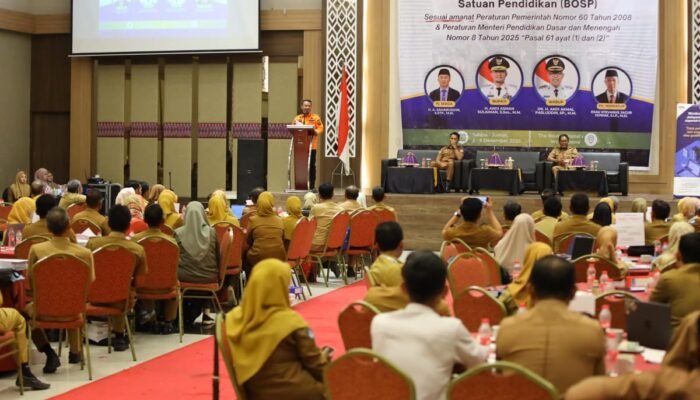 Bupati Bone Tekankan Integritas Pengelolaan Dana BOSP, Sekolah Diminta Mandiri dan Tertib