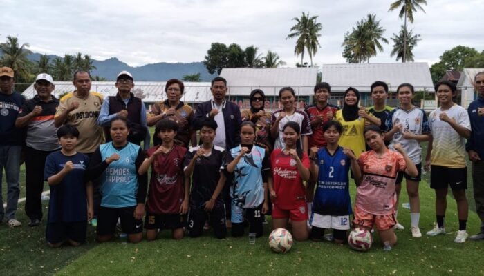 Tim Sepak Bola Wanita Bone Siap Tempur di Porprov 2026
