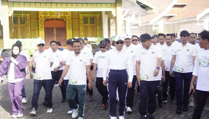 Meriah! Menag Hadiri HAB Sulsel di Bone, Berkah Ekonomi Menguat