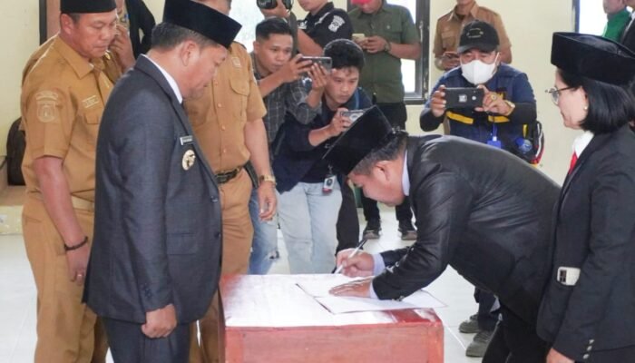 Pelantikan 91 Kepsek di Mamasa Tuai Protes, Sekda Akui Tak Dilibatkan