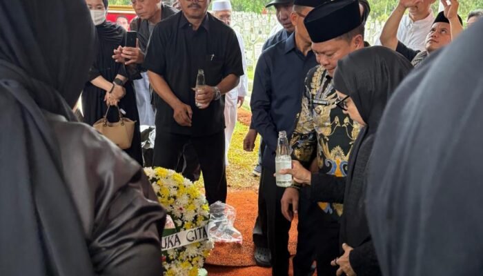 Wagub Sulbar Salim S Mengga Wafat, Dimakamkan di TMP Kalibata
