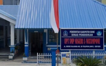 Sejak Dilantik, Kepala SMPN 5 Watampone Belum Pernah Masuk Sekolah
